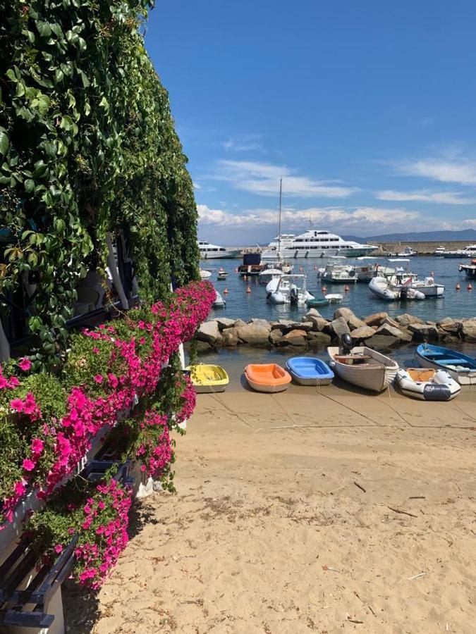 Occhio Sul Mare Διαμέρισμα Giglio Porto Εξωτερικό φωτογραφία