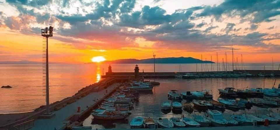 Occhio Sul Mare Διαμέρισμα Giglio Porto Εξωτερικό φωτογραφία